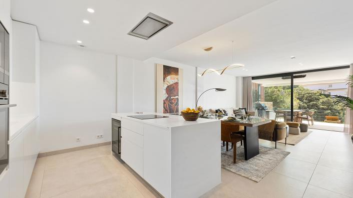 Image No.26-3 Bed Apartment for sale