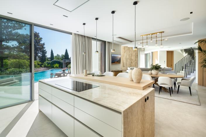 Image No.11-5 Bed Villa for sale