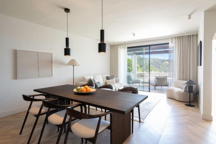 Image No.10-4 Bed Apartment for sale