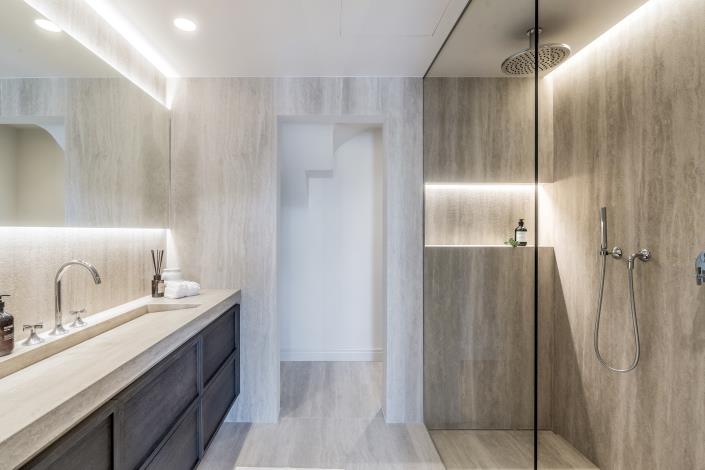 Image No.22-4 Bed Apartment for sale