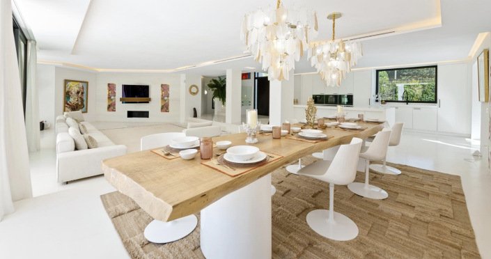 Image No.5-4 Bed Villa / Detached for sale