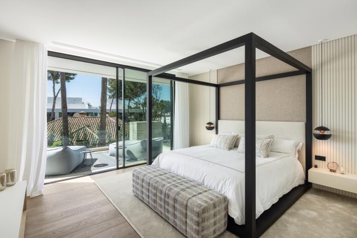 Image No.11-6 Bed Villa for sale