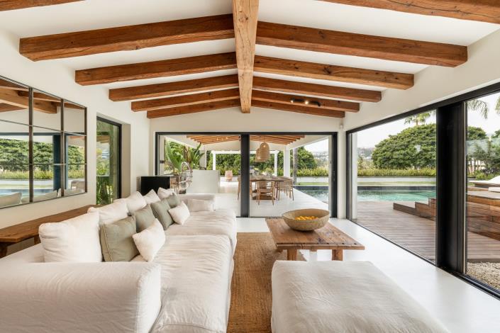 Image No.5-Villa de 5 chambres à vendre à Nueva Andalucia