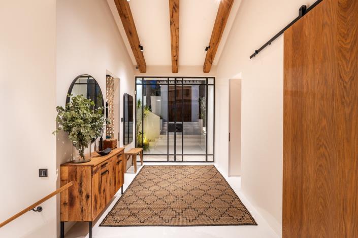 Image No.10-Villa de 5 chambres à vendre à Nueva Andalucia