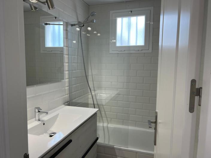 Image No.8-3 Bed Apartment for sale