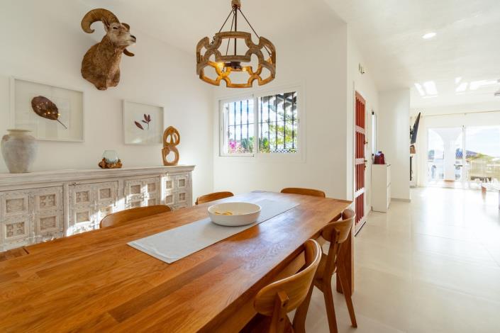 Image No.28-4 Bed House/Villa for sale