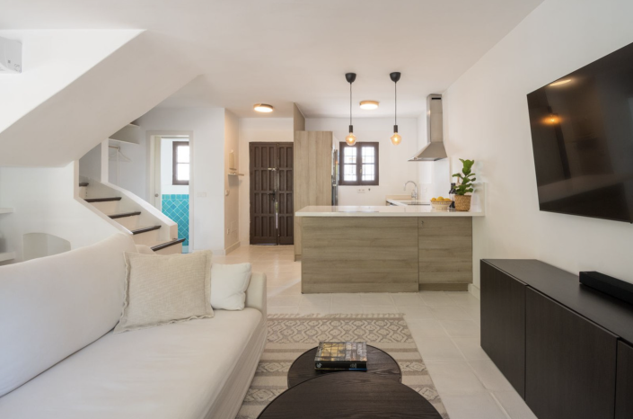 Image No.3-2 Bed Townhouse for sale