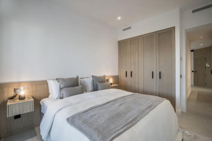 Image No.17-3 Bed Apartment for sale