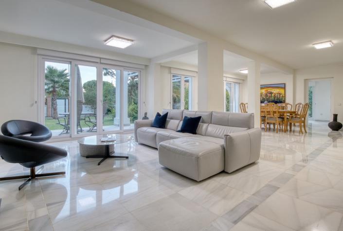 Image No.7-4 Bed Villa for sale