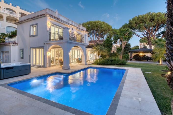 Image No.32-4 Bed Villa for sale