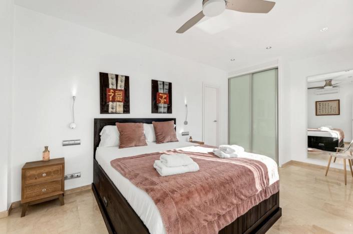 Image No.6-3 Bed Villa / Detached for sale