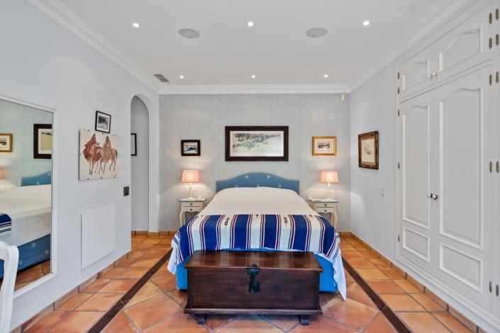 Image No.5-4 Bed Villa for sale