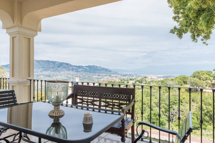 Image No.2-5 Bed Villa / Detached for sale