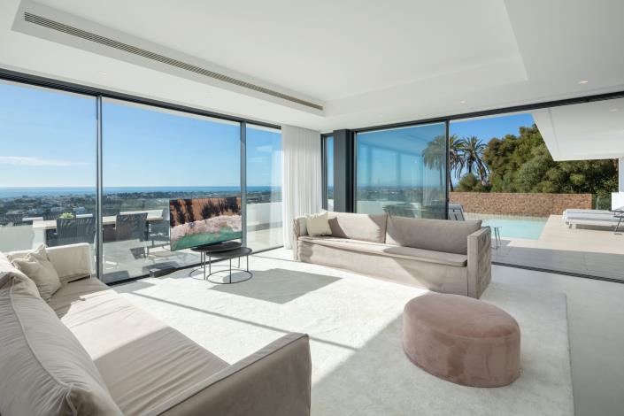 Image No.4-4 Bed Villa for sale