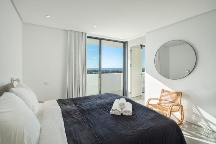 Image No.18-4 Bed Villa for sale