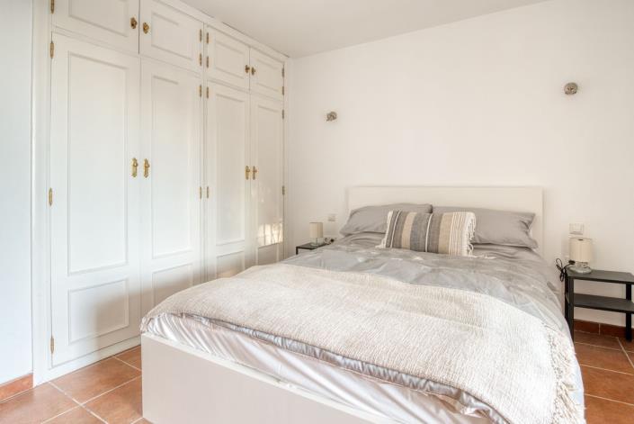 Image No.50-5 Bed Villa for sale