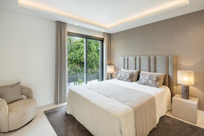 Image No.15-5 Bed Villa for sale