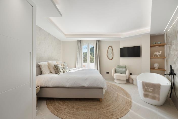 Image No.19-3 Bed Townhouse for sale