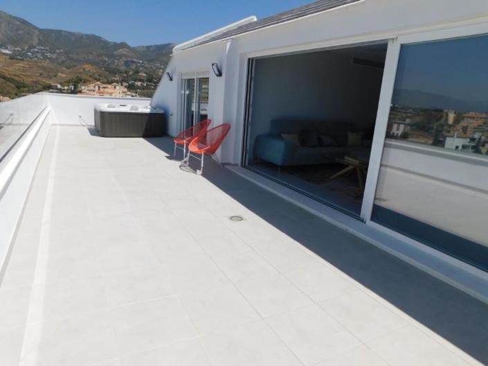 Image No.7-3 Bed Penthouse for sale