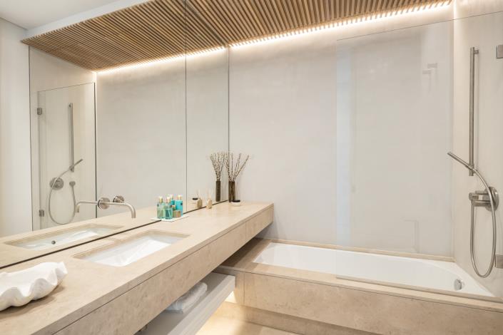 Image No.12-6 Bed Villa for sale