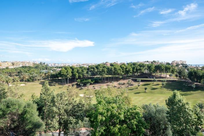 Image No.2-5 Bed Townhouse for sale