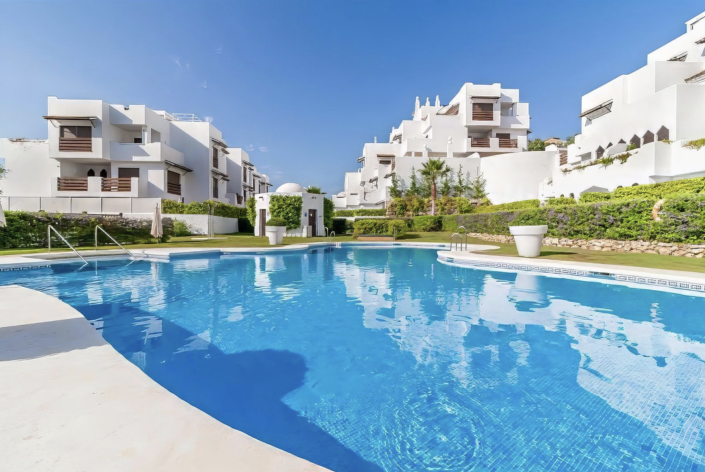 Image No.4-2 Bed Apartment for sale