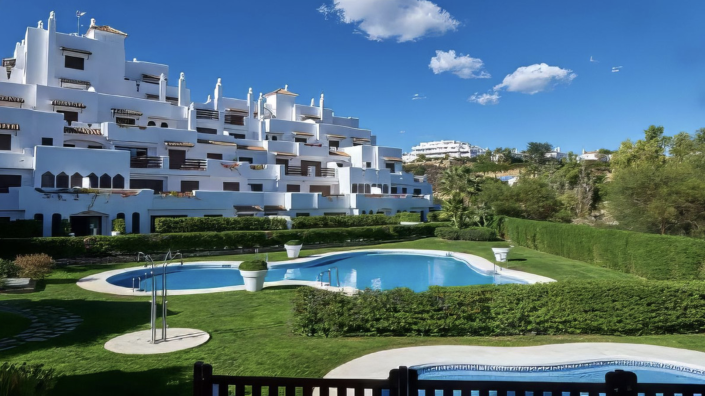 Image No.15-2 Bed Apartment for sale