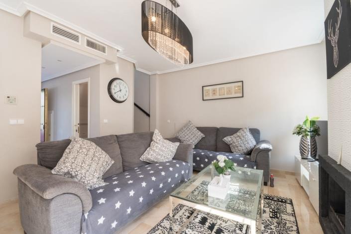 Image No.4-3 Bed Townhouse for sale