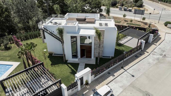 Image No.29-4 Bed Villa / Detached for sale