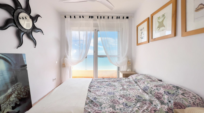 Image No.11-2 Bed Townhouse for sale