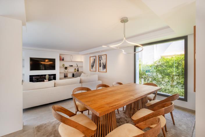 Image No.34-5 Bed Villa for sale