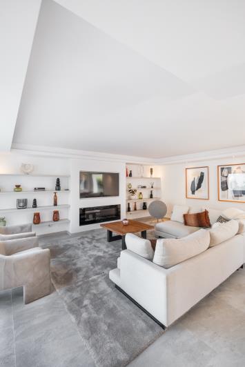 Image No.43-5 Bed Villa for sale