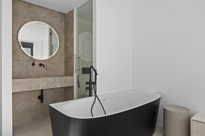 Image No.20-3 Bed Duplex for sale