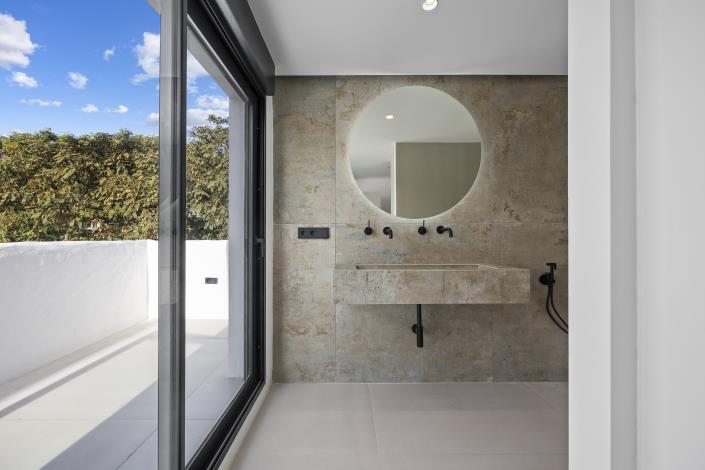 Image No.23-3 Bed Duplex for sale