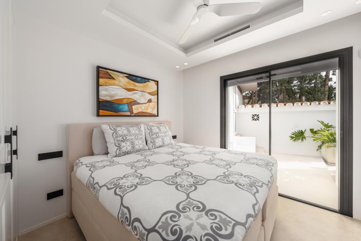 Image No.25-4 Bed Villa for sale