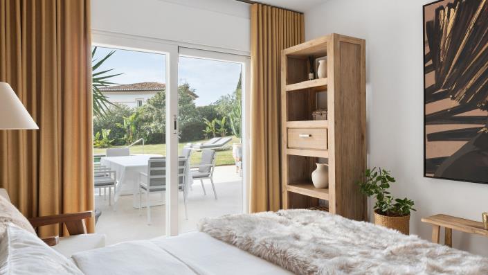 Image No.19-3 Bed Villa for sale