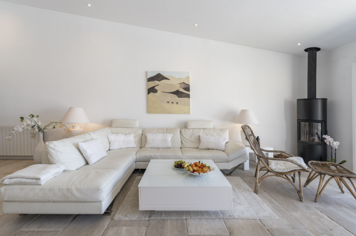 Image No.11-2 Bed Villa / Detached for sale