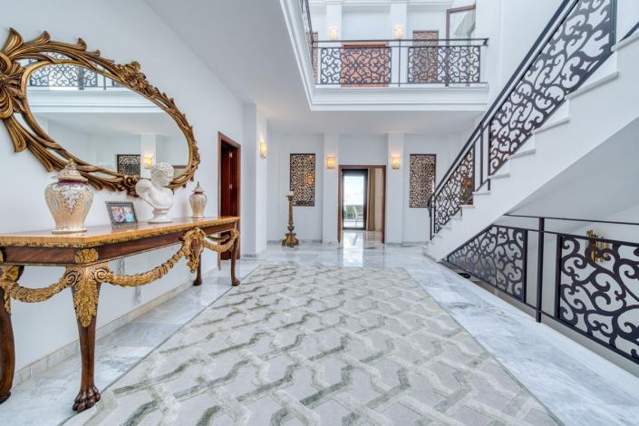 Image No.5-5 Bed Villa for sale