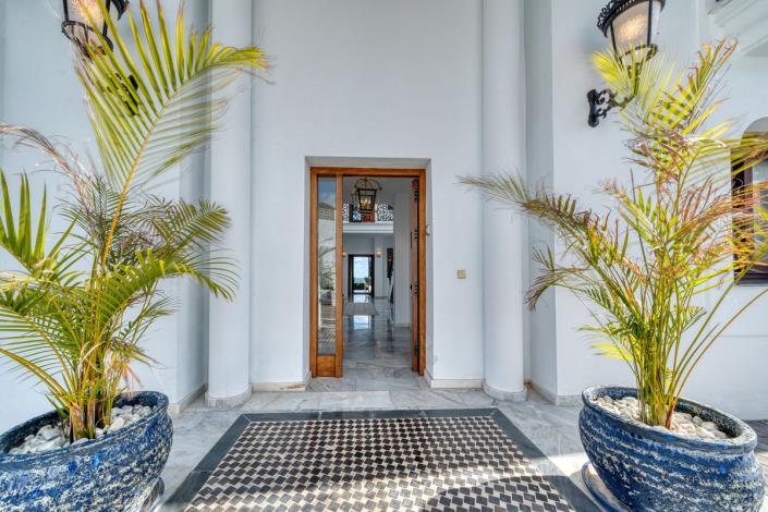 Image No.11-5 Bed Villa for sale