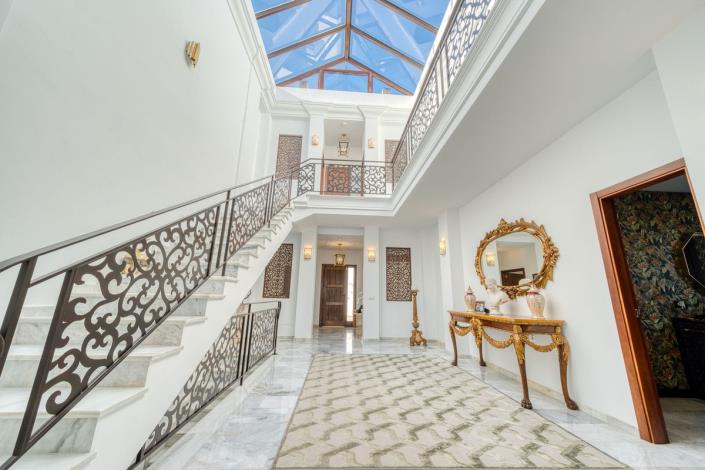 Image No.22-5 Bed Villa for sale