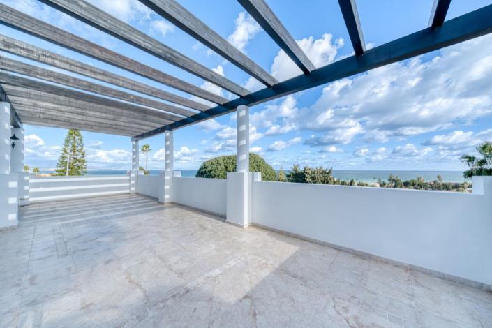 Image No.45-5 Bed Villa for sale