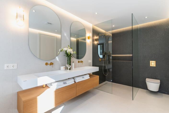 Image No.13-4 Bed Villa for sale