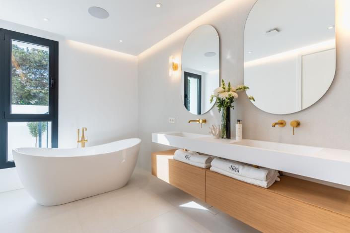 Image No.40-4 Bed Villa for sale