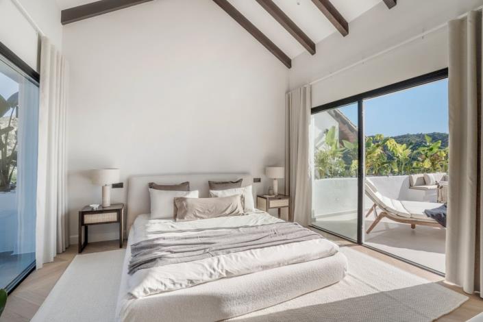 Image No.19-4 Bed Penthouse for sale