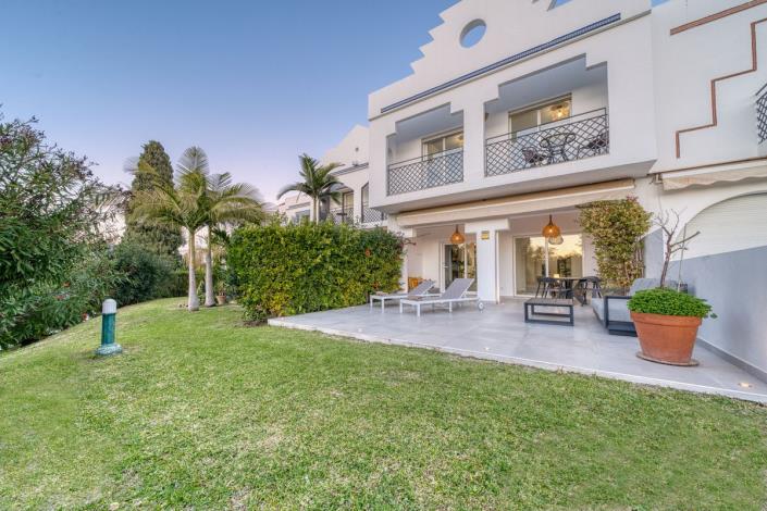 Image No.4-3 Bed Townhouse for sale