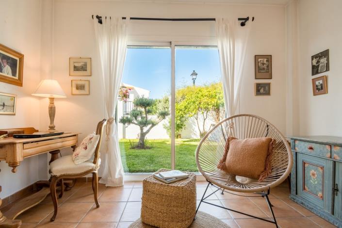 Image No.5-3 Bed Semi-Detached for sale