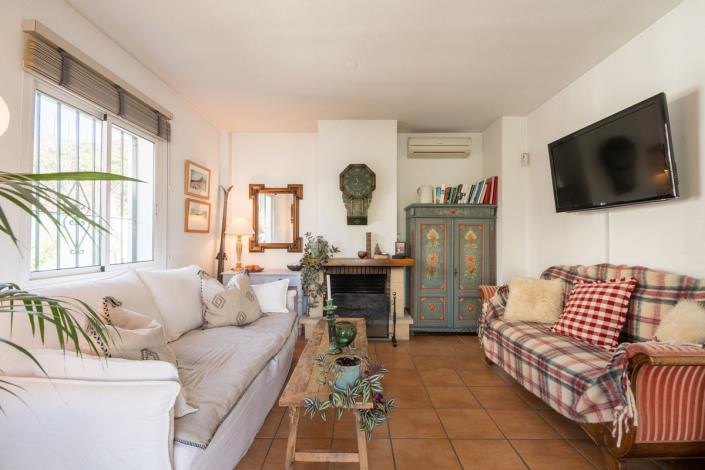 Image No.13-3 Bed Semi-Detached for sale