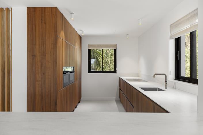 Image No.10-5 Bed Villa for sale