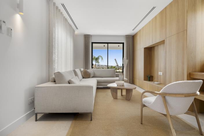 Image No.14-5 Bed Villa for sale