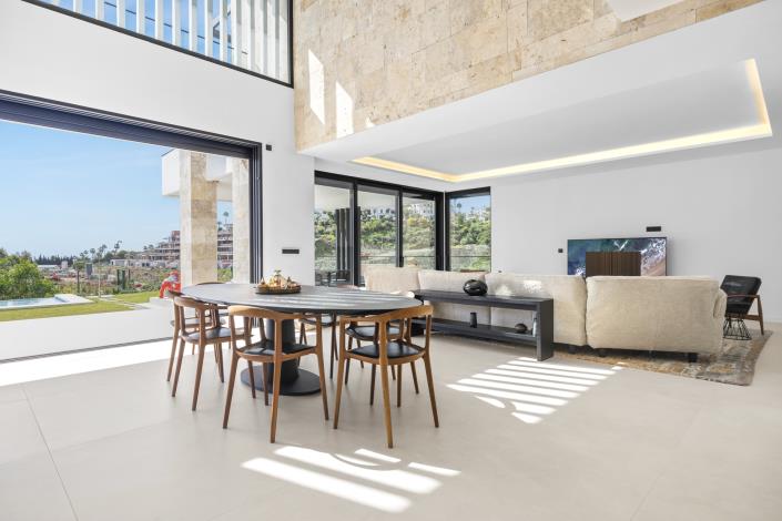 Image No.6-4 Bed Villa for sale